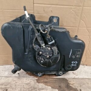 MERCEDES VITO ADBLUE TANK A4474700115 (88)