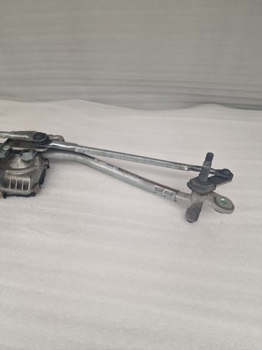 Volvo XC40 (2019) Front Windscreen Wiper Motor 3397021982 (133) - Image 10