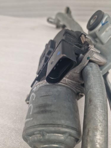 Volvo XC40 (2019) Front Windscreen Wiper Motor 3397021982 (133) - Image 23