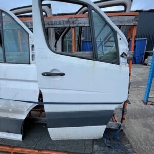 Mercedes Sprinter 2007 2017 Front Door Right Side O/S BREAKING SPRFR172