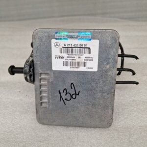 Mercedes E-Class W213 (2016) ABS Pump A2134310601 (132)