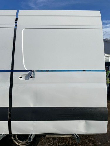 Mercedes Sprinter W907 W910 2018 ON Side Loading Door N/S BREAKING