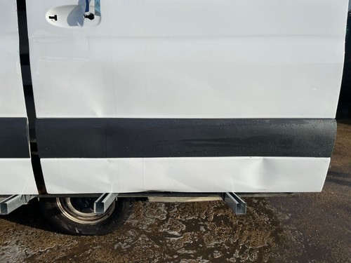 Mercedes Sprinter W907 W910 2018 ON Side Loading Door N/S BREAKING - Image 5