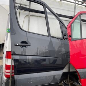 Mercedes Sprinter 2007-2017 Front Door Right Side O/S BREAKING