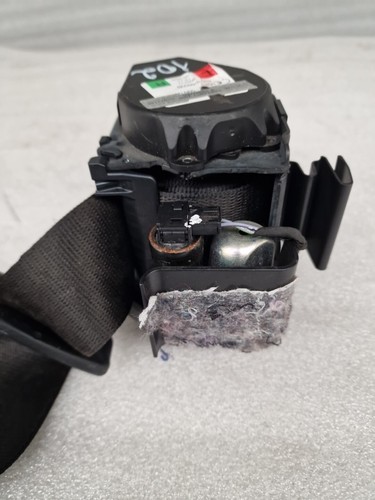 BMW 7-Series G12 (2018) Rear Left/ Right Side Seat Belt 7434181 (102) - Image 6