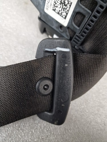 BMW 7-Series G12 (2018) Rear Left/ Right Side Seat Belt 7434181 (102) - Image 10