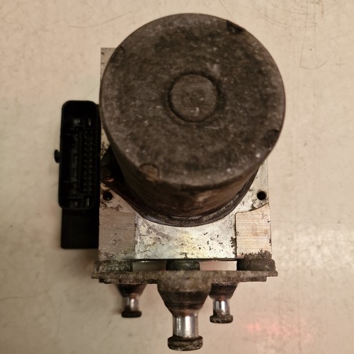 Mercedes Sprinter W906 ABS Pump A0074314612 (2) - Image 6