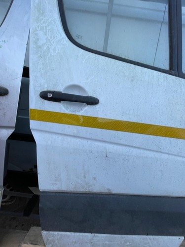 Mercedes Sprinter 2007-2017 Front Door Right Side O/S BREAKING SPRFR130 - Image 5