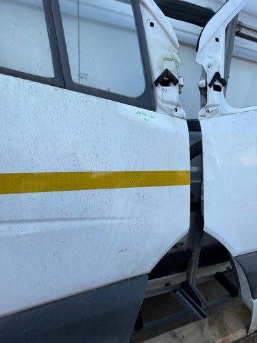 Mercedes Sprinter 2007-2017 Front Door Right Side O/S BREAKING SPRFR130 - Image 8