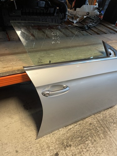Mercedes CLS W219 2007 Front Door Right Side O/S BREAKING - Image 2