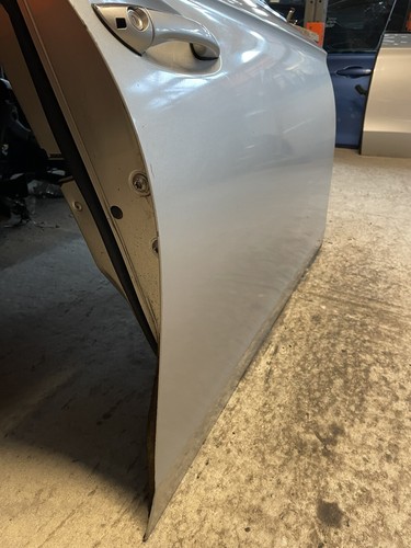 Mercedes CLS W219 2007 Front Door Right Side O/S BREAKING - Image 5