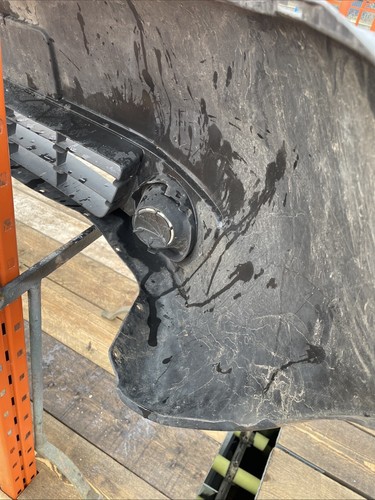 NISSAN NV200 2010 2019 BUMPER FRONT BLACK BROKEN BRACKET RIGHT SIDE - Image 12