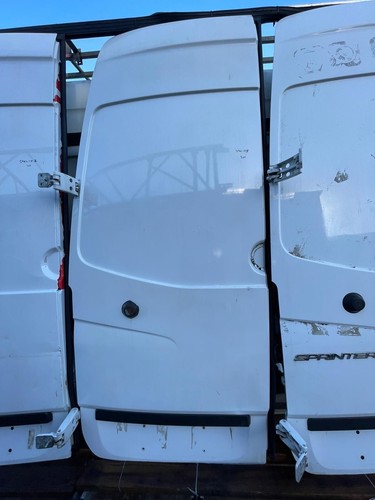 Mercedes Sprinter W906 (2007-2018) Rear Door Left Side N/S BREAKING