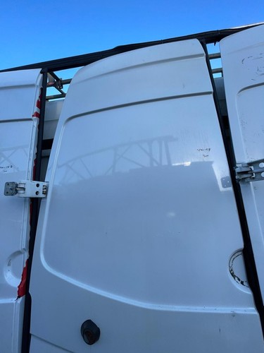 Mercedes Sprinter W906 (2007-2018) Rear Door Left Side N/S BREAKING - Image 3