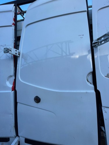 Mercedes Sprinter W906 (2007-2018) Rear Door Left Side N/S BREAKING - Image 4