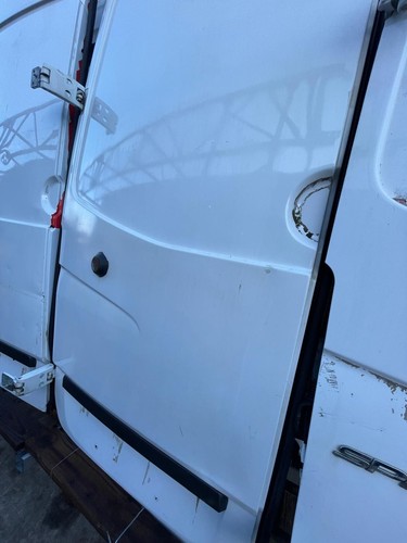 Mercedes Sprinter W906 (2007-2018) Rear Door Left Side N/S BREAKING - Image 5