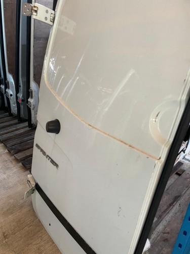 Mercedes Sprinter W906 2007 2018 Rear Door Left Side N/S BREAKING SPRL242 - Image 12