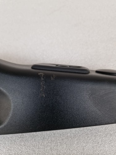 Renault Trafic/Vauxhall Vivaro Front Left Side Window Switch 93456886 (10) - Image 6