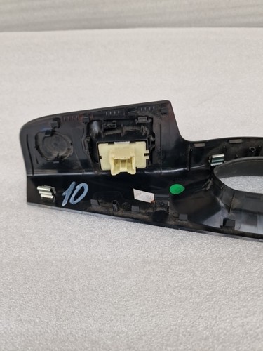 Renault Trafic/Vauxhall Vivaro Front Left Side Window Switch 93456886 (10) - Image 10