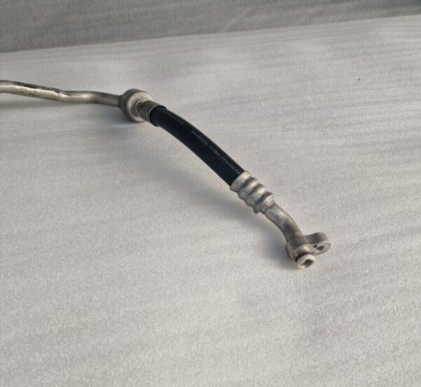 BMW X5 F15 A/C Hose Pipe Line 6833628 (117) - Image 12