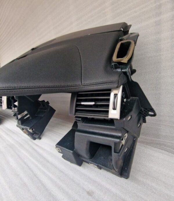 Range Rover Evoque  (2016) Front Dashboard Panel BJ3204320 (207) - Image 9