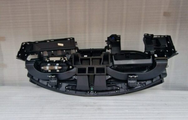 Range Rover Evoque  (2016) Front Dashboard Panel BJ3204320 (207) - Image 15