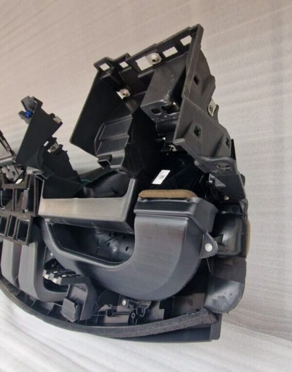 Range Rover Evoque  (2016) Front Dashboard Panel BJ3204320 (207) - Image 21