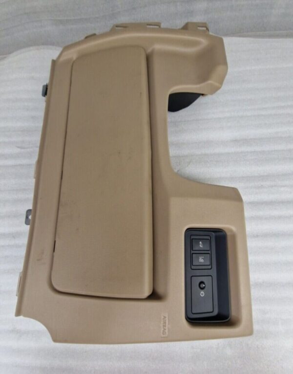 Land Rover Discovery (2017) Right Side Dashboard Knee Airbag (52) - Image 8