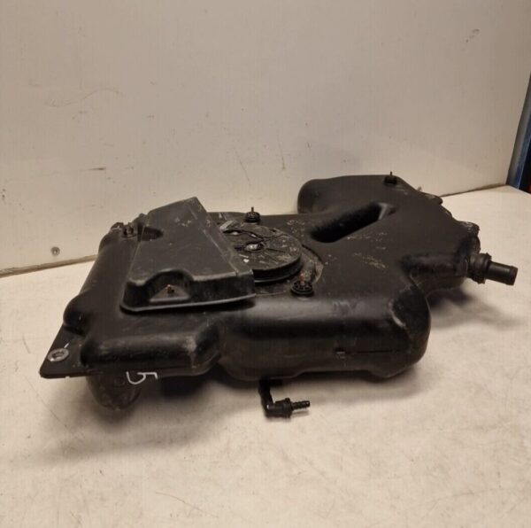 Mercedes Vito  Adblue Tank  A4474700015  (5) - Image 14