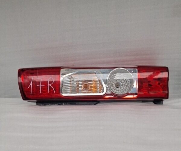 Peugeot Boxer/ Ducato 06-14 Right Side Rear Light 01366453080 (17) Scratches - Image 24