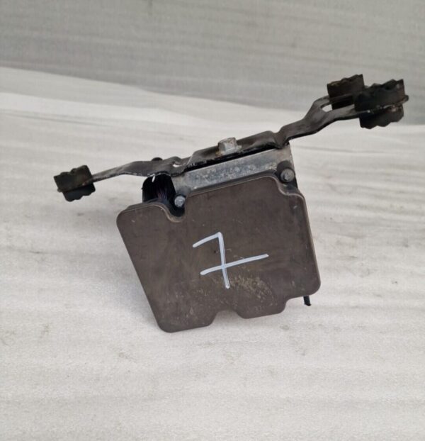 Land Rover Discovery ABS Pump 0265243729 (7)