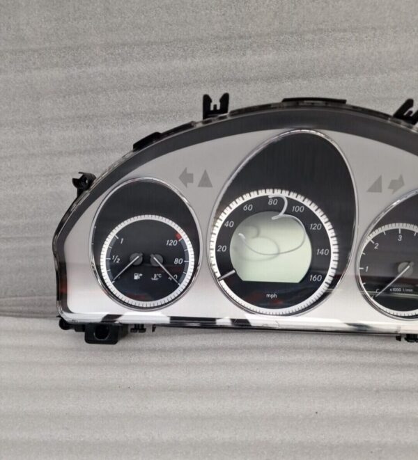 Mercedes C-Class (2007-2015) Speedometer Cluster A2049002705 (3) Scratches - Image 2