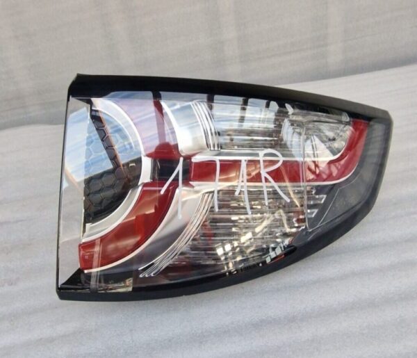 Land Rover Discovery Sport 14-19 Right Side Rear Light FK7213404 (171) Scratches - Image 2