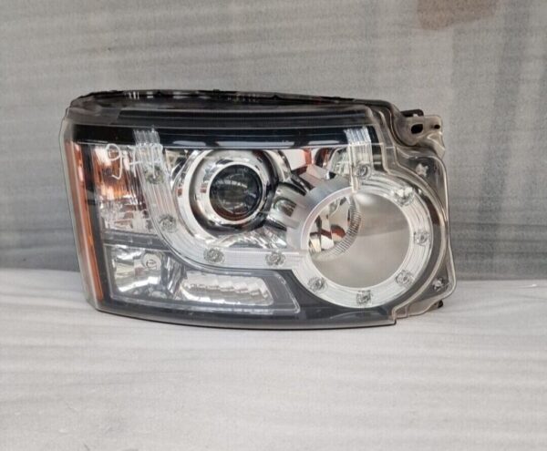 LAND ROVER DISCOVERY 09-16 XENON  RIGHT SIDE HEADLIGHT AH2213W029 (97) SCRATCHES