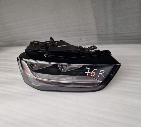 Audi A5 (2011) Right Side Headlight (76)