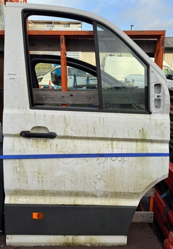Volkswagen Crafter/MAN TGE 2018 2024 Front Door Right Side O/S BREAKING