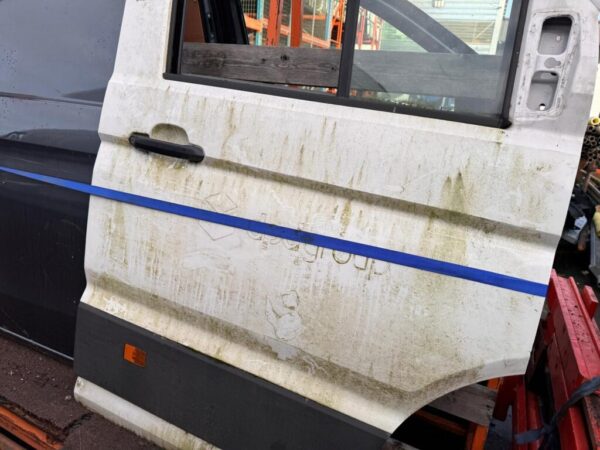Volkswagen Crafter/MAN TGE 2018 2024 Front Door Right Side O/S BREAKING - Image 5