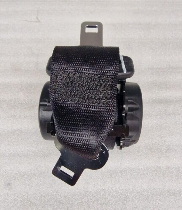 BMW X5 Rear Left Side Seat Belt 623203100 (63) - Image 3