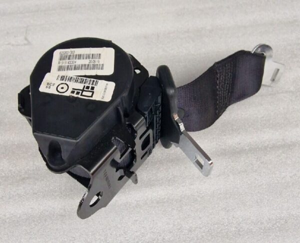 BMW X5 Rear Left Side Seat Belt 623203100 (63) - Image 4