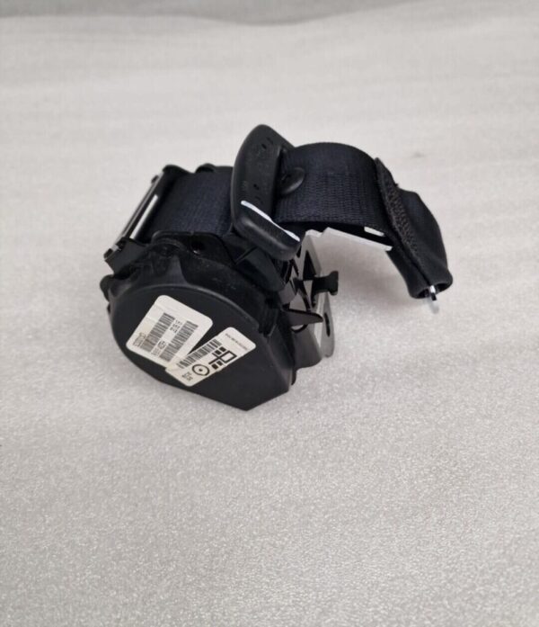 BMW X5 Rear Left Side Seat Belt 623203100 (63) - Image 12