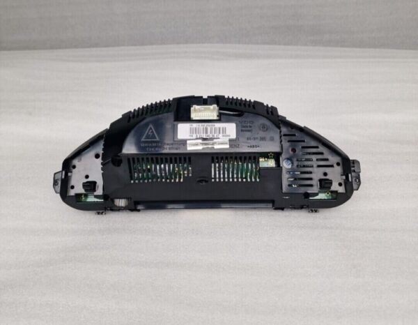 Mercedes E-Class  Speedometer Cluster A2115403647 (27) Scratches - Image 9