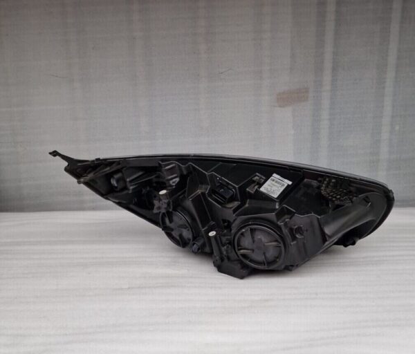 Ford Transit Custom (2018-2021) Left Side Headlight JK2113W030AJ (127) Scratches - Image 7