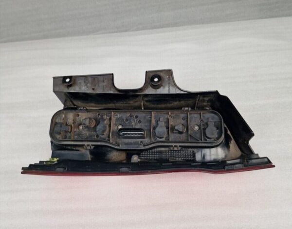Mercedes Vito W447 15-ON  Left Side Rear Light A4478201164 (Scratches) - Image 8