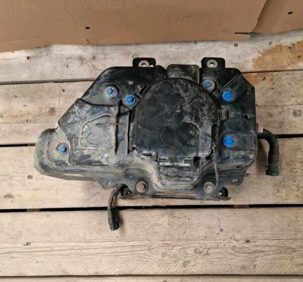 Ford Transit Custom Adblue Tank  GK215J228AE (17) - Image 10