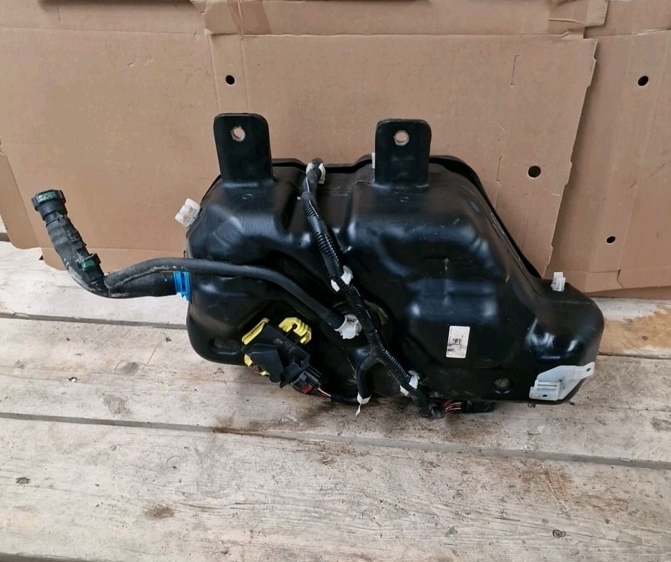 Ford Transit Custom Adblue Tank GK215J228AF (19) - Image 5