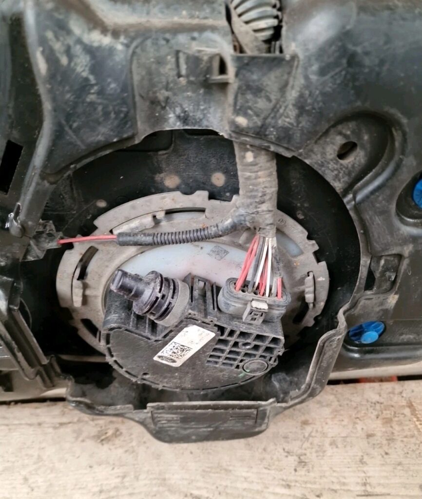 Ford Transit Custom Adblue Tank GK215J228AF (19) - Image 20