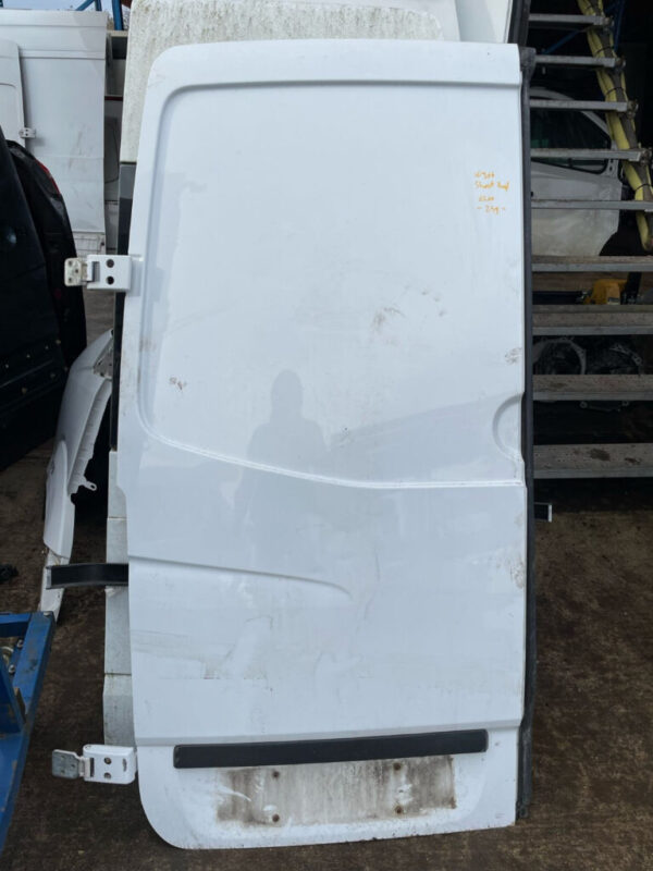 Mercedes Sprinter W906 (2007-2018) Short Roof Rear Door Left Side N/S BREAKING