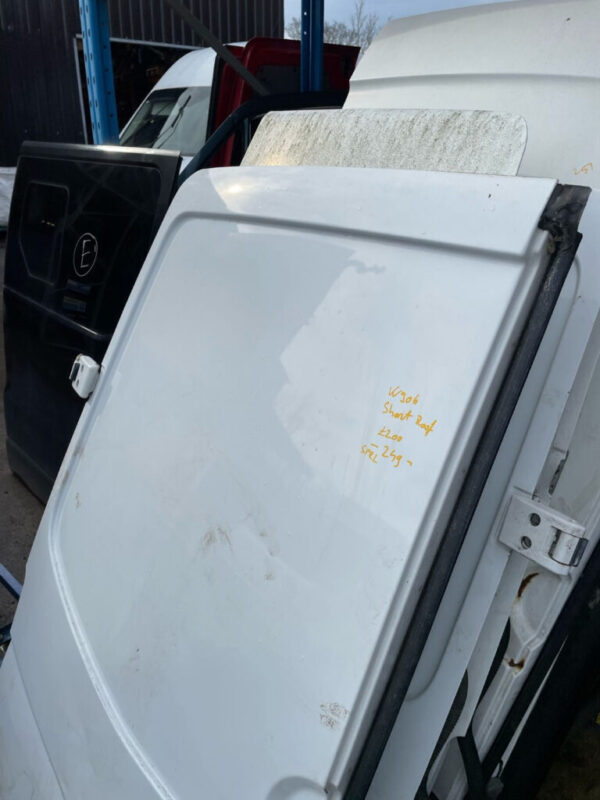 Mercedes Sprinter W906 (2007-2018) Short Roof Rear Door Left Side N/S BREAKING - Image 2