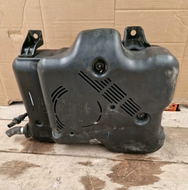 VAUXHALL VIVARO/RENAULT TRAFIC ADBLUE TANK 172A27073R (31) - Image 7