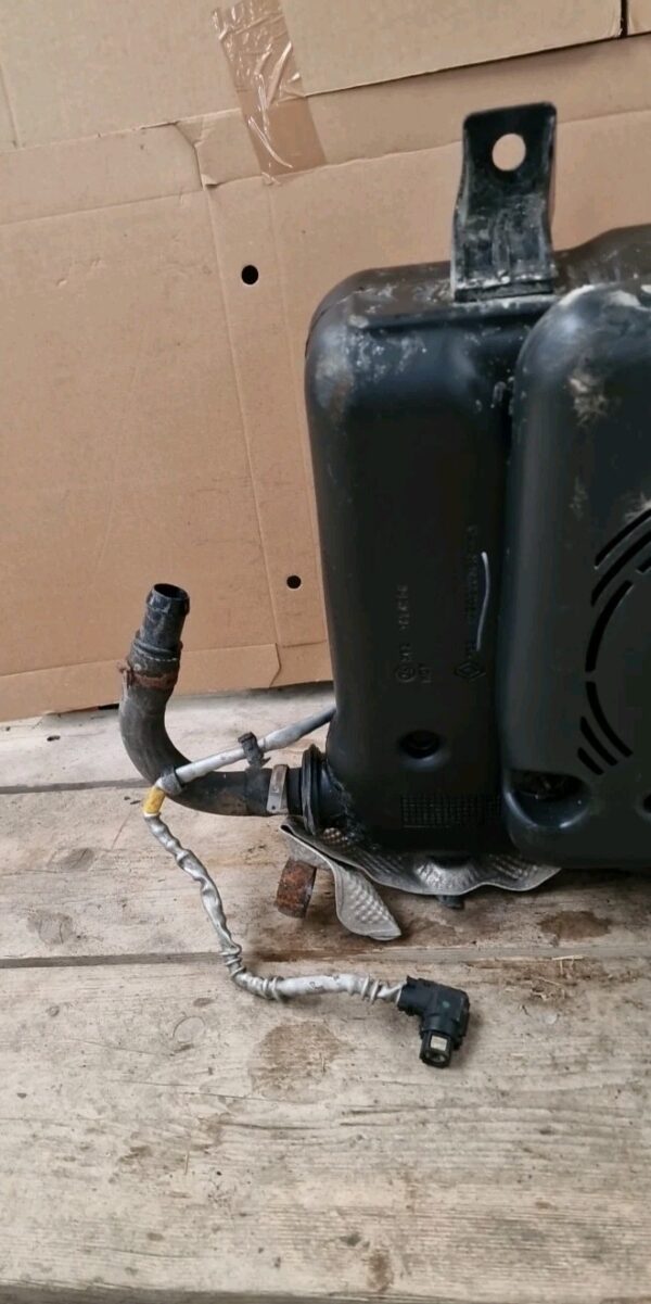 VAUXHALL MOVANO/RENAULT MASTER ADBLUE TANK 172A22038R (35) - Image 6